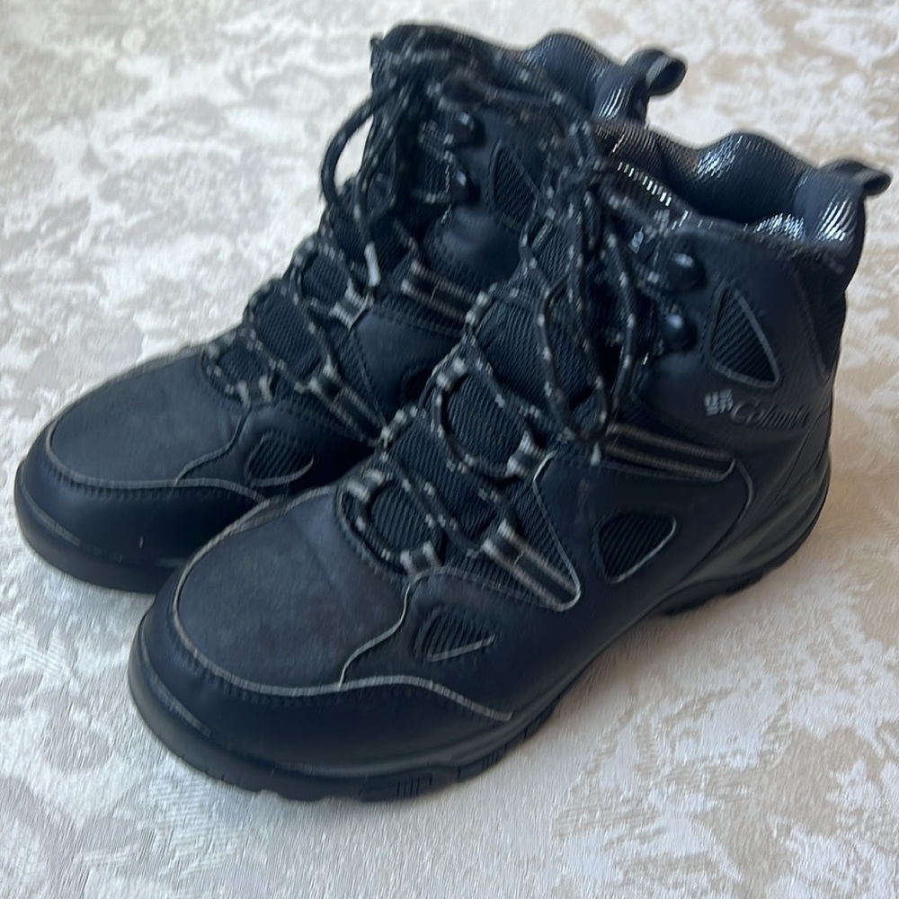 Columbia Techlite Waterproof Hiking Boots - Picture 3 of 11
